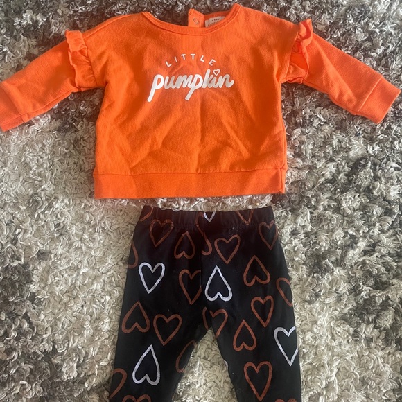 0-3 month fall outfits baby girl - Picture 2 of 2